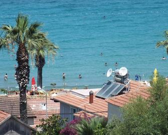 Blue Sea Hotel - Kusadasi - Praia