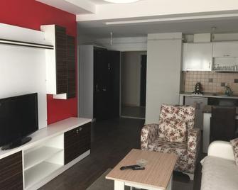 Tuyap Apartments - Büyükçekmece - Living room