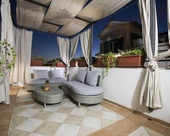 Heritage Hotel Pasike - Trogir - Patio