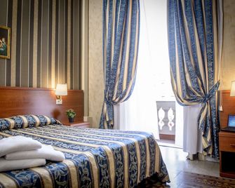 Hotel Emmaus - Roma