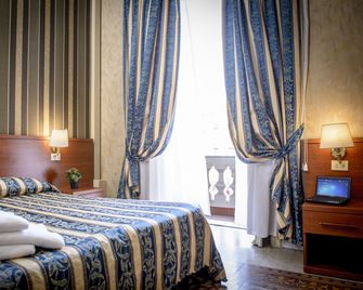 Hotel Emmaus - Roma