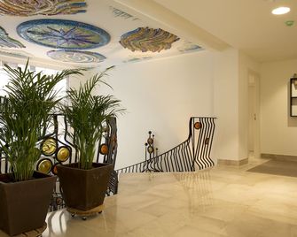 Funway Academic Resort - Madrid