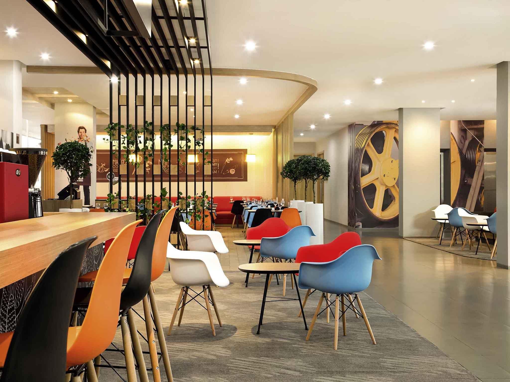 Ibis Bandung Pasteur - באנדונג - בר