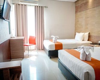 Andelir Hotel Simpang Lima Semarang - Semarang