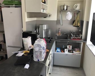 appartement lisieux calme très bien équipé - Lisieux - Cuisine