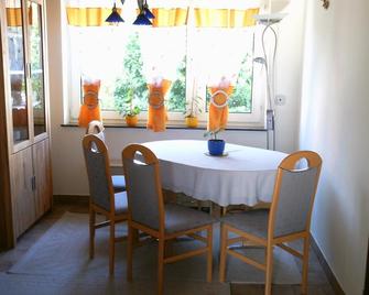 Gaestehaus Maria - Koflach - Eetruimte