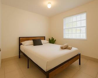 Casa Rosa Wynwood - Miami - Bedroom