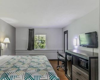 Motel 6 Wichita East - Wichita - Bedroom