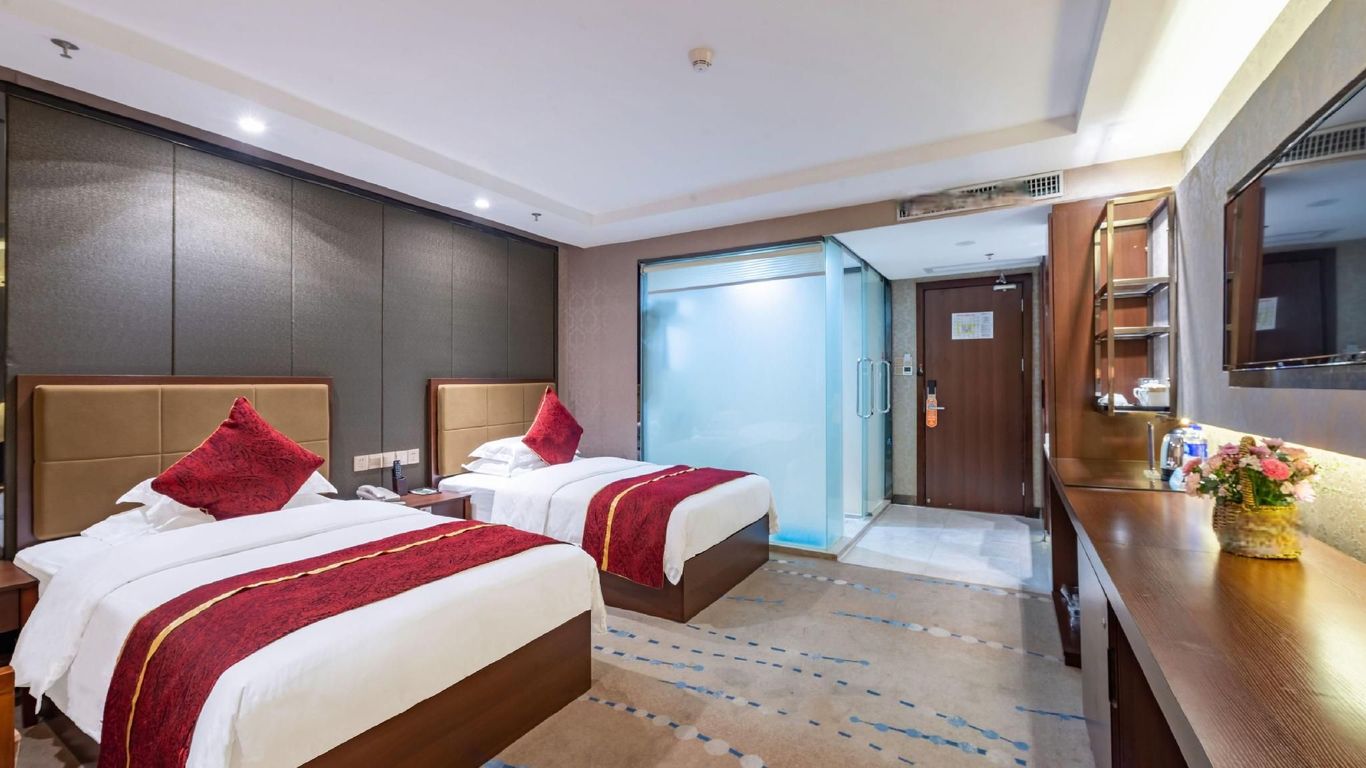 Qingneng Chutian Hotel (Shenzhen Futian Port Convention And Exhibition Center)