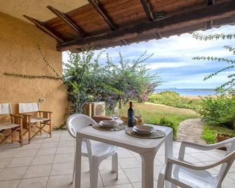 Apartment 0-5-F - Marineledda by Interhome - Golfo Aranci - Patio