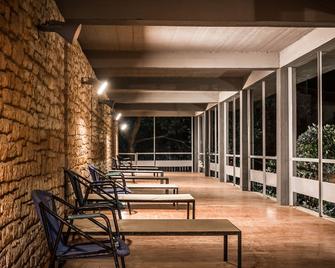 Theoxenia Hotel - Andritsaina - Patio