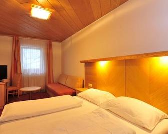 Appartement-Hotel Gh Zum Goldenen Schiff - Enns - Bedroom