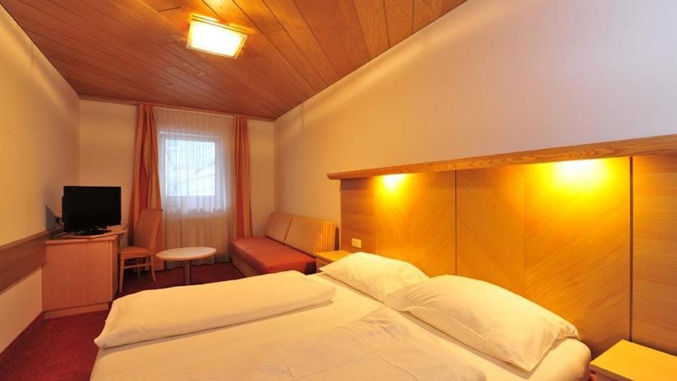 Appartement-Hotel Gh Zum Goldenen Schiff