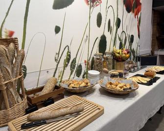 Kyriad Rennes Sud - Chantepie - Шантпі - Їдальня