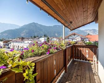 Landhaus Erika - Leavenworth - Balcón