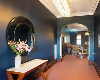 The Hallows Accommodation - Bathurst - Pasillo