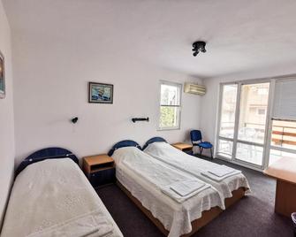 Kavaler Hotel - Sozopol - Habitación