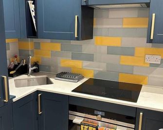 Little Vine - Beautiful Ground floor flat in South London - Sutton - Kitchen