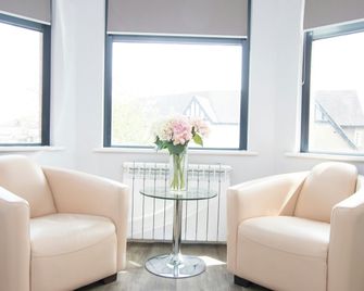 Westciti Caroco Aparthotel - Croydon - Habitación