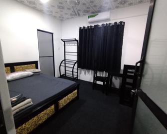 Hotel Meraki - Kurunegala - Bedroom