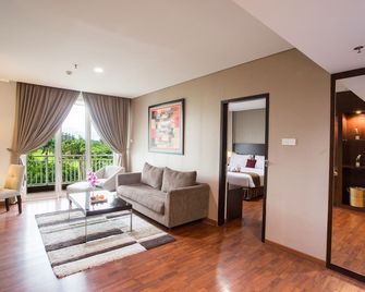 The Royale Krakatau - Serang City - Sala de estar