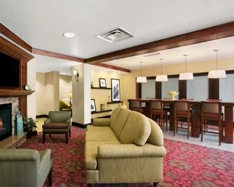 Hampton Inn Erie-South - Erie - Lounge