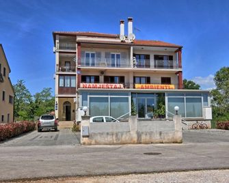 Guest House Ambienti - Rovinj - Rakennus