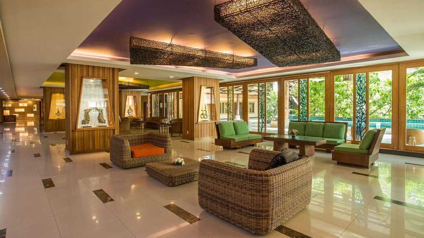 Khum Phucome Hotel -Sha Extra Plus