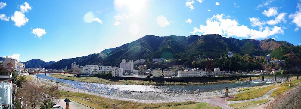 Gero Onsen Fugaku - Gero - Vista del exterior