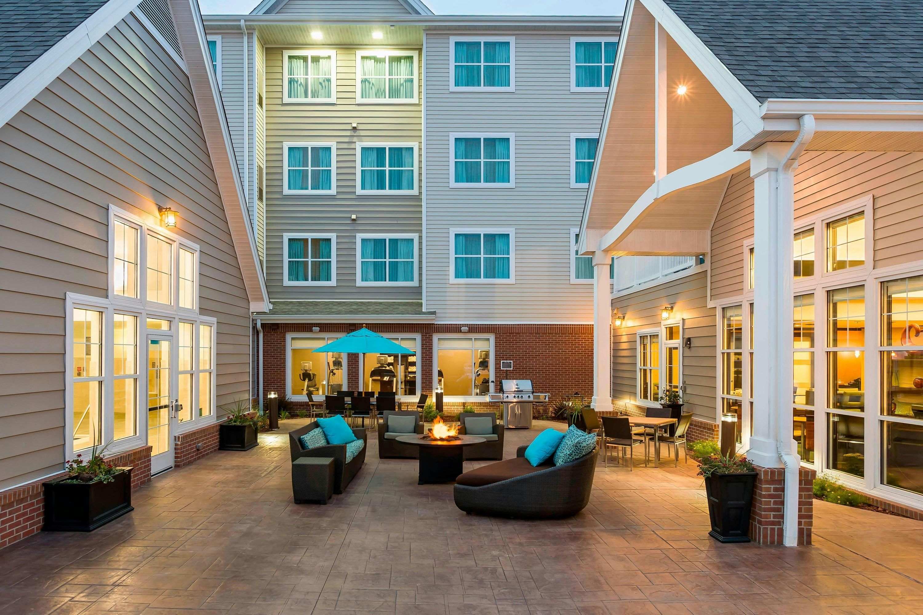Residence Inn by Marriott Fargo - פארגו - לובי