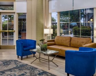 La Quinta Inn & Suites by Wyndham Albuquerque West - Alburquerque - Lounge