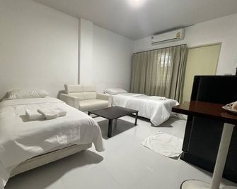 Morning Home - Lop Buri - Bedroom