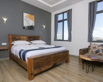 Tanzanite Serviced Apartment - Dar Es Salaam - Bedroom