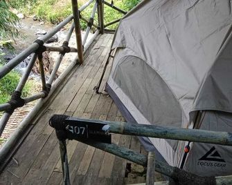 Metaglamp - Ciwidey - Balcony