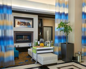 Hilton Garden Inn Toronto Airport West/Mississauga - Mississauga - Lobby