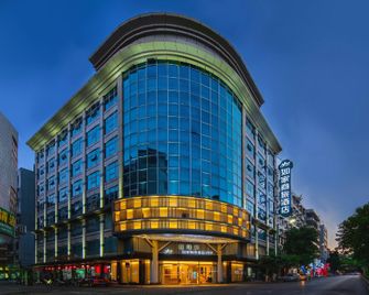 Homeinn Selected Hotel (Yunfu Yuncheng) - Yunfu - Building