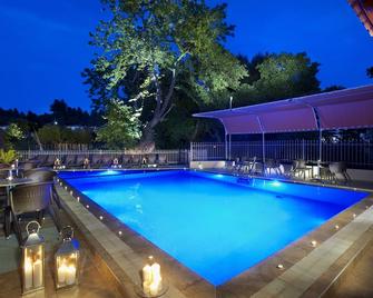4-You - Metamorfosi - Pool
