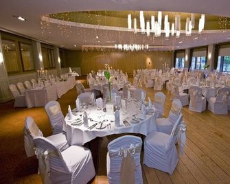 Parkview Hotel - Newtownmountkennedy