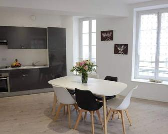 L'Échappée Belle - Dieppe - Dining room