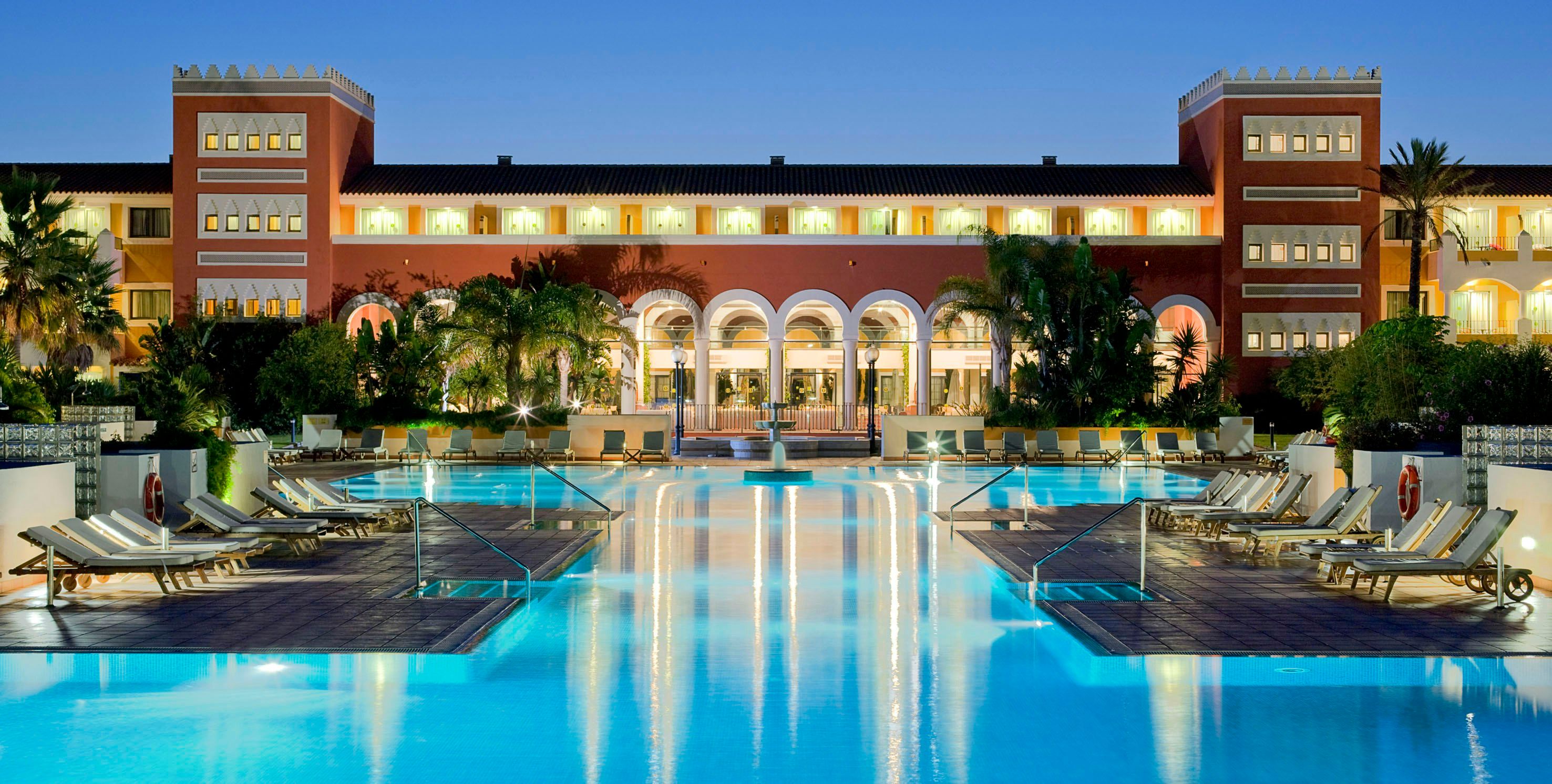 بالاسيو دي سانكتي بيتري، إيه جران ميليا - ذا ليدينج هوتلز أوف ذا وورلد