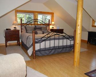 Peaceful, Private Cabin overlooking the Clearwater River. Dbl occ rates - Orofino - Habitación