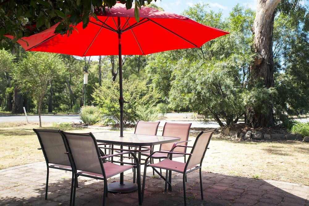 Gariwerd Motel - Halls Gap - Innenhof