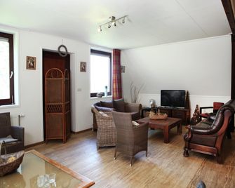 Farmhouse home in Eede - Eede