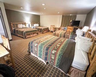FairBridge Inn and Suites Sandpoint - Sandpoint - Bedroom