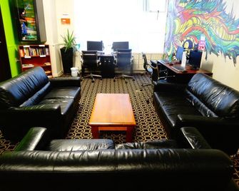 Lodge In The City - Wellington - Lounge