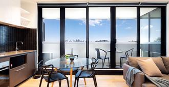 Artel Apartment Hotel Melbourne - Brunswick - Dining room