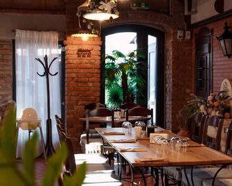 Piazzetta Bacau - Bacău - Restaurant