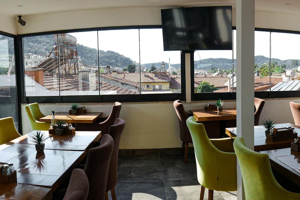 Nefis Hotel City - פטהייה - מסעדה