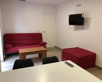 Apartamentos Compostela - Lobios - Wohnzimmer
