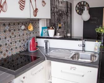 Apartment Travel hub - Varazdin - Keuken